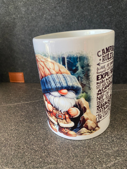 Camping Tasse mit Zwergenmotiv | Keramiktasse 330 ml | „Camping Rules“ Sublimationsdruck