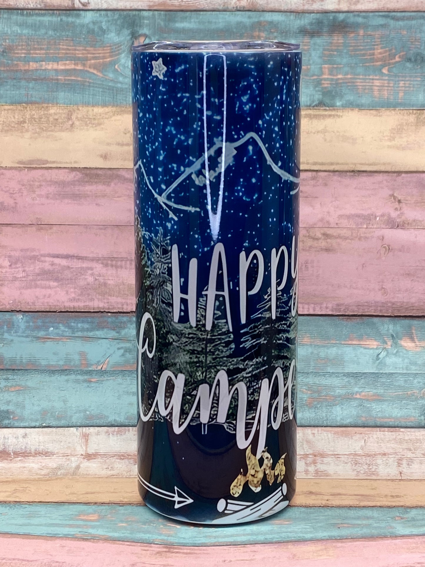 Edelstahltumbler „Happy Camper“ – 20 oz (ca. 590 ml)