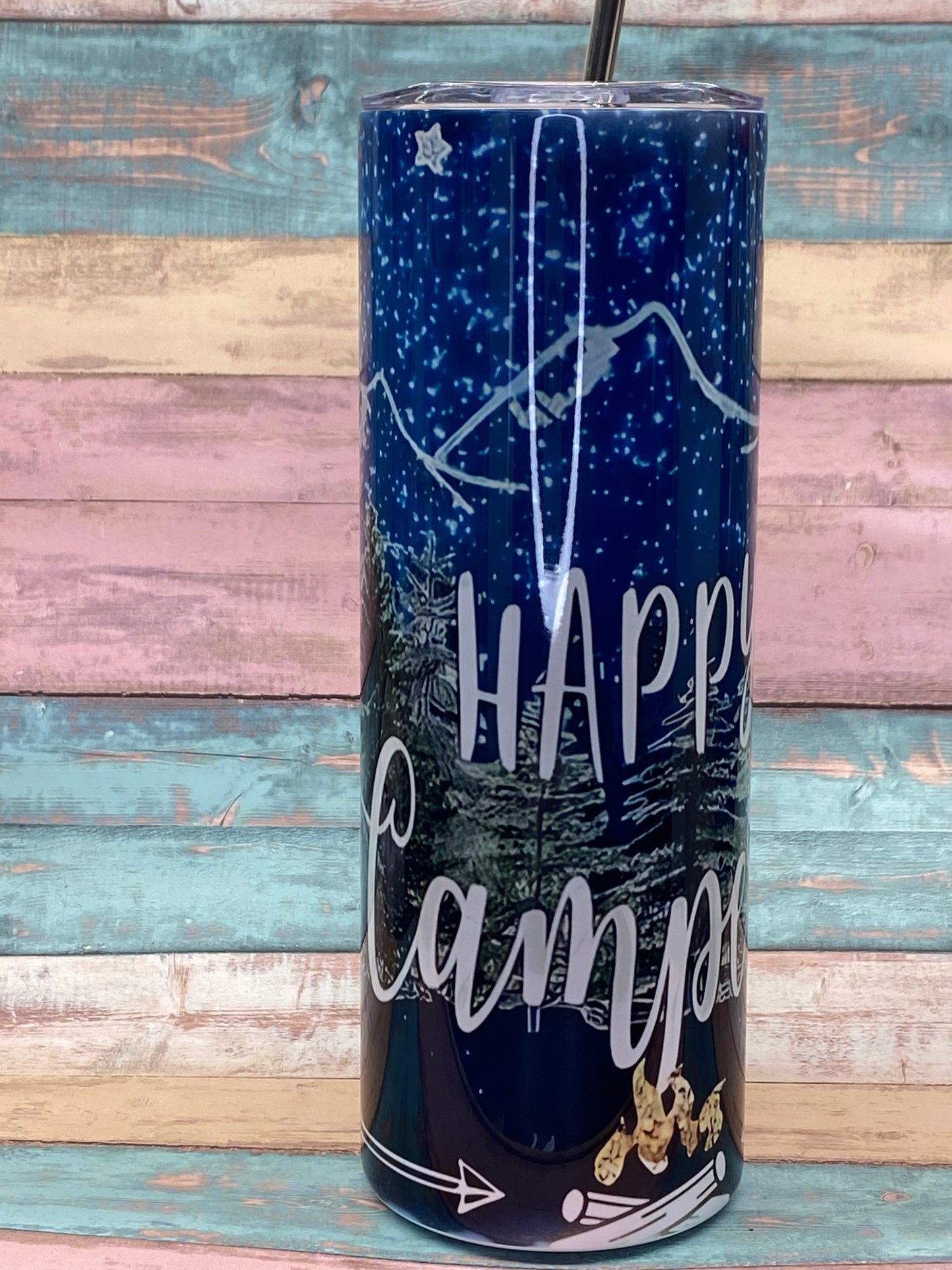 Edelstahltumbler „Happy Camper“ – 20 oz (ca. 590 ml)