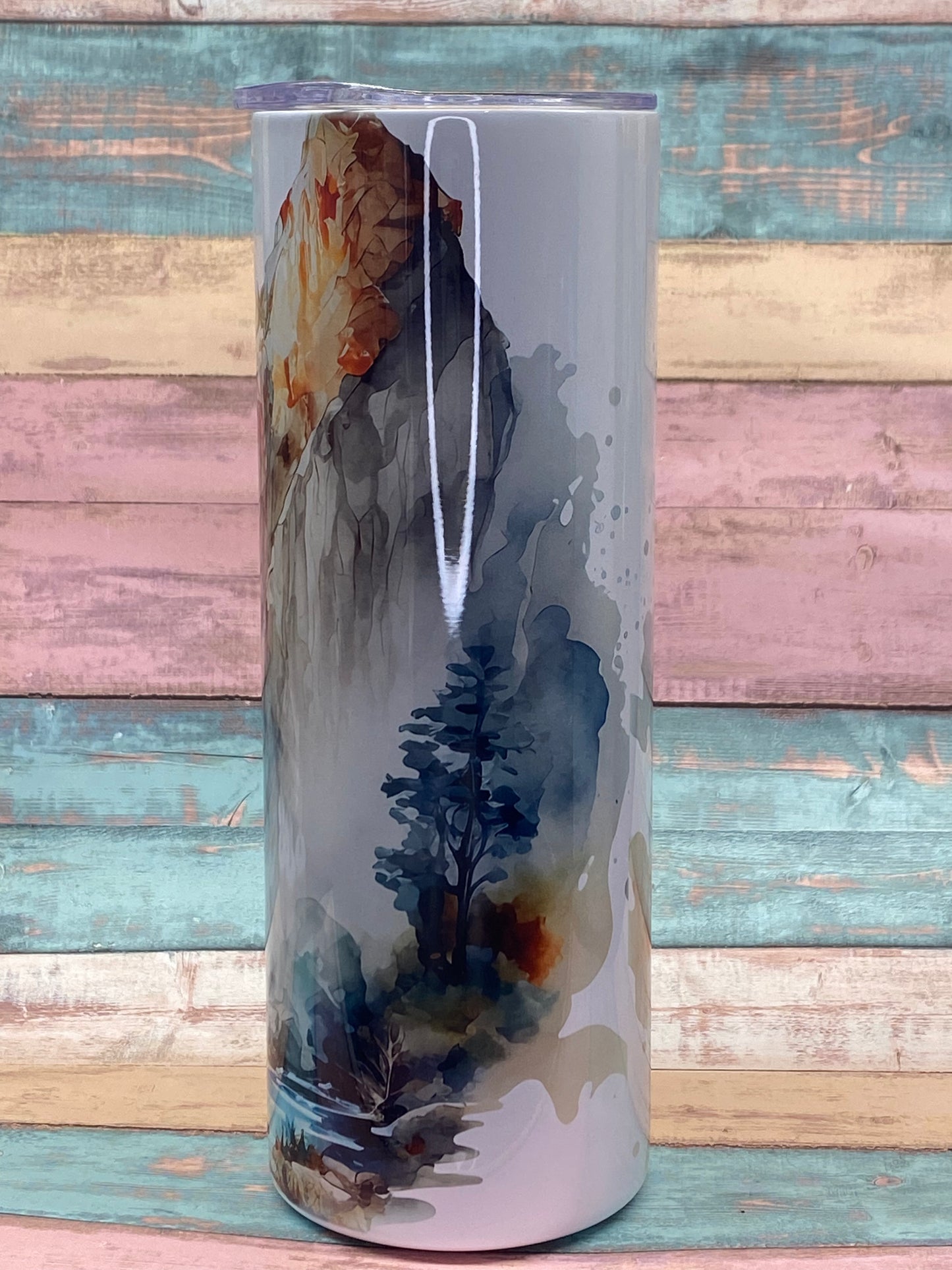 Edelstahltumbler „Wasserfall“ – 20 oz (ca. 590 ml)