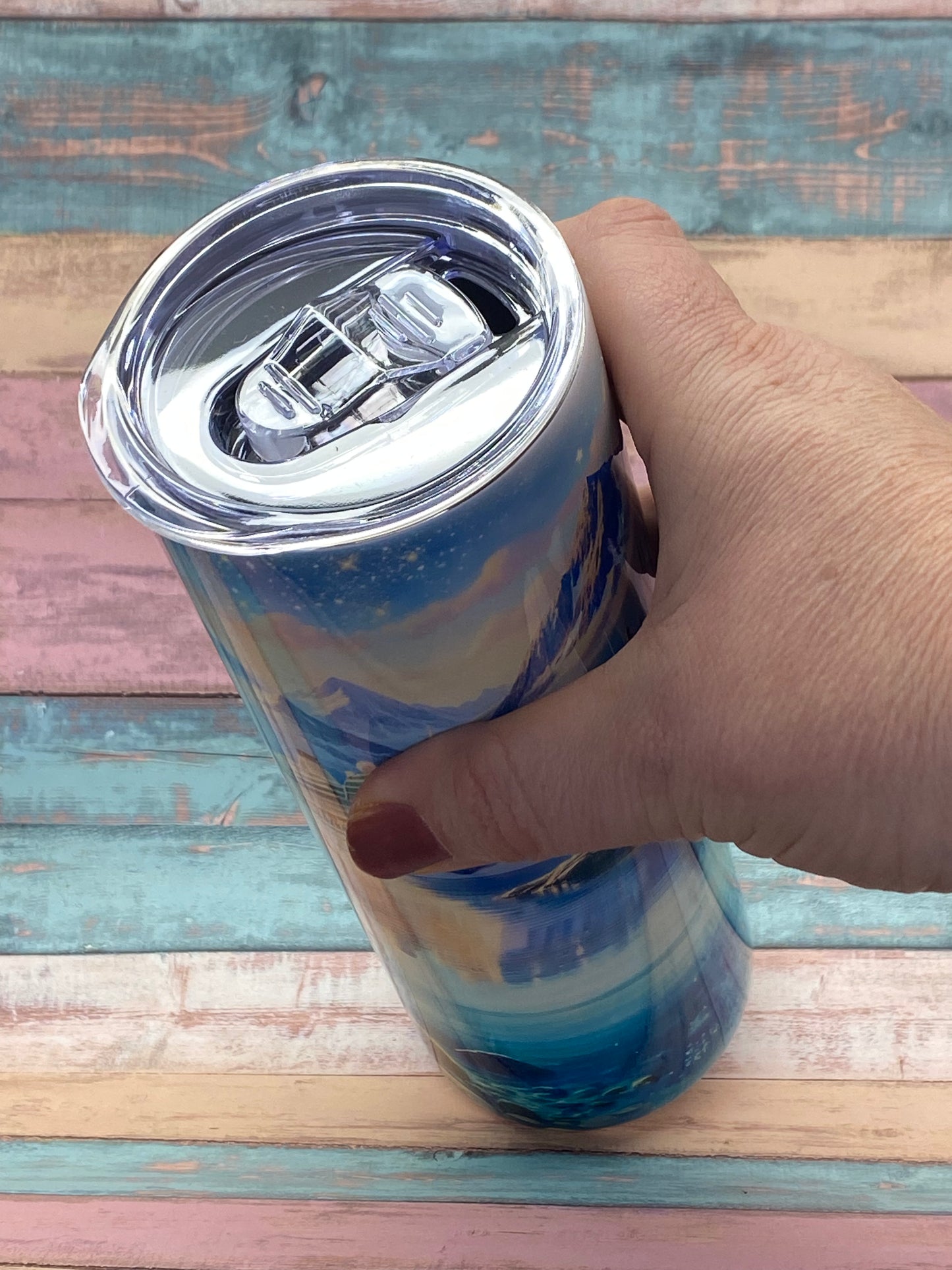 Edelstahltumbler „Nordic Wilderness“ – 20 oz (ca. 590 ml)