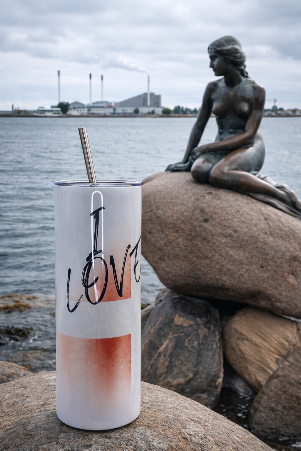 Edelstahl Tumbler „LOVE – Denmark“ – stilvoll, modern & alltagstauglich