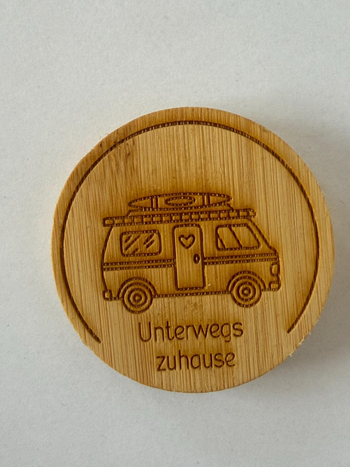 Magnetischer Flaschenöffner aus Bambus | Camper Geschenk | Wohnmobil Geschenk | Camping Flaschenöffner | Kühlschrank Magnet |